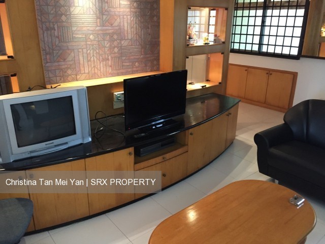 Blk 328 Tampines Street 32 (Tampines), HDB Executive #209712871